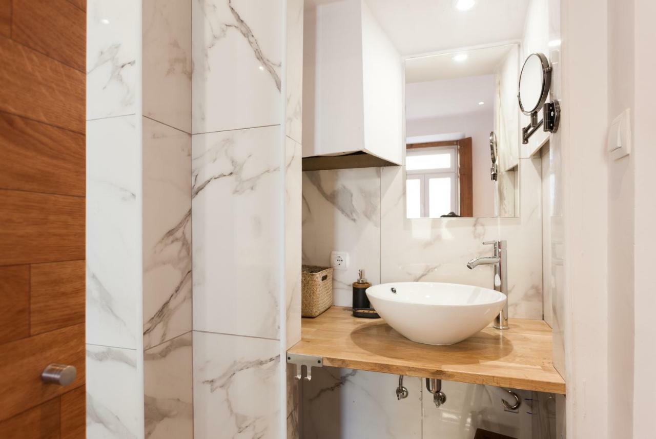 Rossio Vintage Two-Bedroom Apartment - By Lu Holidays Lissabon Buitenkant foto